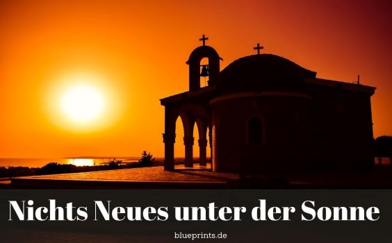 Eine Kapelle bei Sonnenuntergang