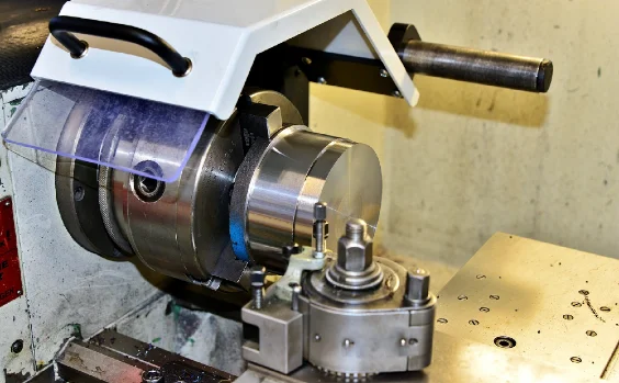 Drehmaschine mit Werkstück