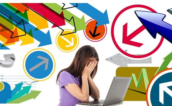 Frau im Stress - Gedankenkarussell