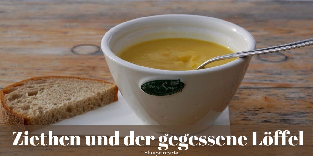 Eine Suppe mit Brot