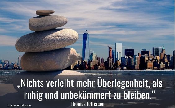 Skyline von New York und ein Steinmännchen