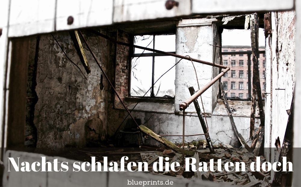 Ein Gebäude in Schutt und Asche
